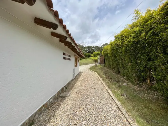 Casa de 3 alcobas en venta en Guayabito, Rionegro · foto 20 de 24