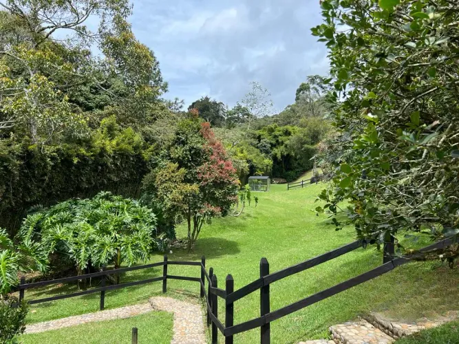Casa de 3 alcobas en venta en Guayabito, Rionegro · foto 21 de 24