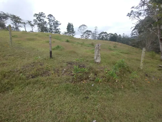 Lote en venta en Cabeceras De Llanogrande, Rionegro, 46377 m² · foto 22 de 24