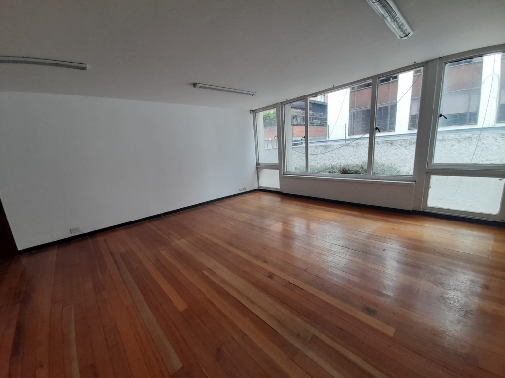 Oficina en Arriendo en Chico norte, Bogotá