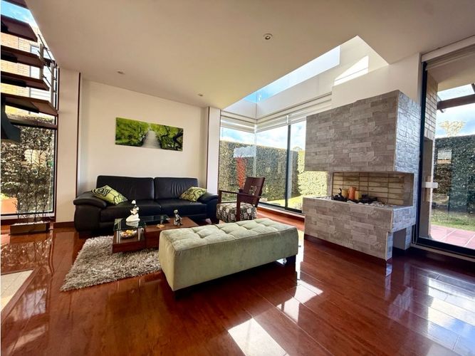 Casa de 3 alcobas en venta en Cr. Bambu, Cajicá, 160 m² · foto 2 de 19