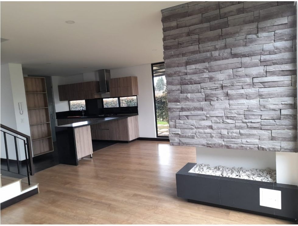 Casa en venta en La Estacion, Cajicá · foto 10 de 19