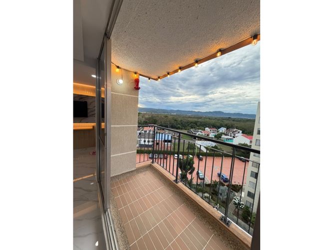 Apartamento de 2 alcobas en venta en Girardot, Ricaurte, 57 m² · foto 2 de 22