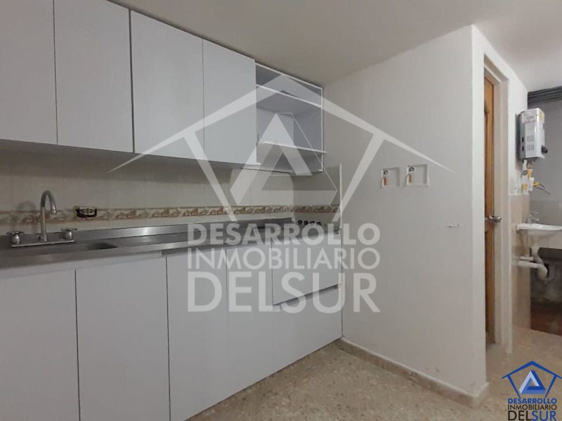 Apartamento en Arriendo en Prados de Sabaneta, Sabaneta