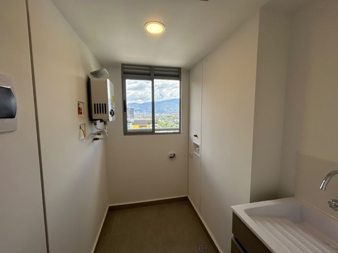 3BR Apartment in Las vegas (84 m²) - 4