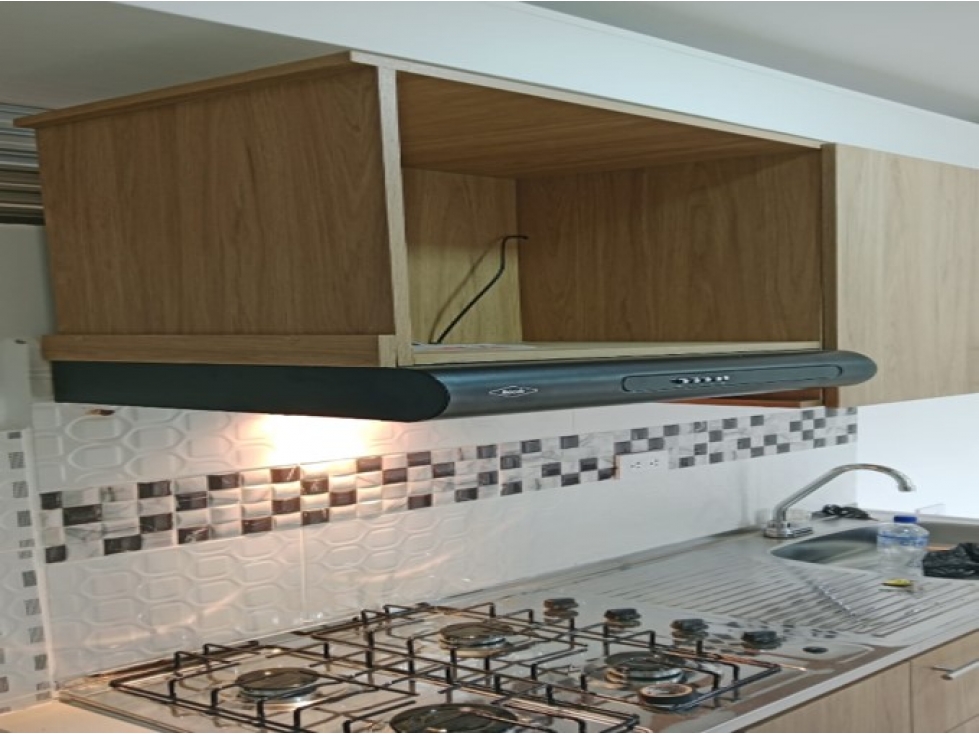 Apartamento en venta en Caqueta, La Estrella · foto 14 de 24