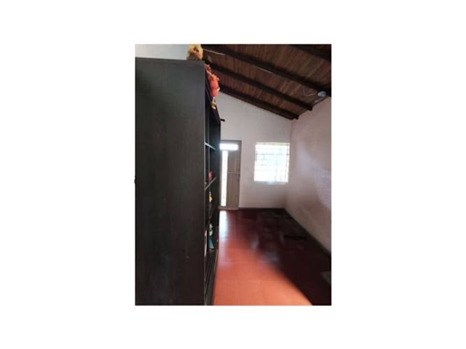 Casa de 4 alcobas en venta en San Antonio, Guarne, 200 m² · foto 10 de 14