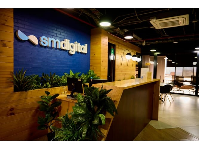 Oficina en arriendo en El Poblado, Medellín, 120 m² · foto 2 de 24