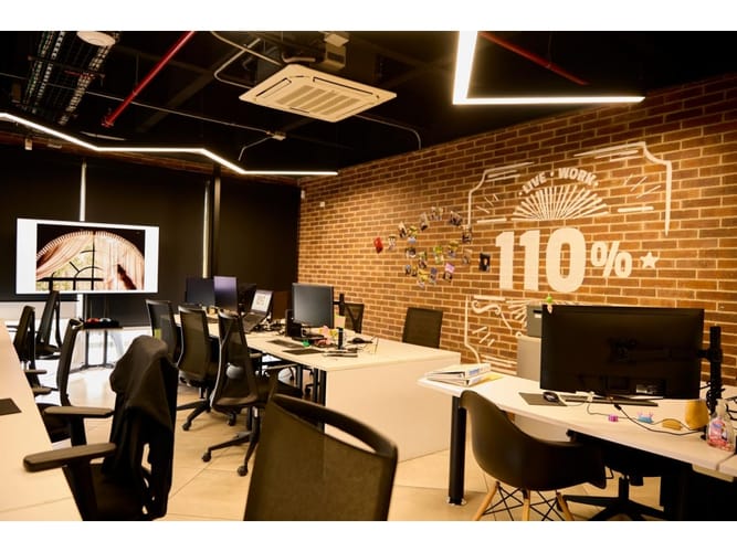 Oficina en arriendo en El Poblado, Medellín, 120 m² · foto 8 de 24