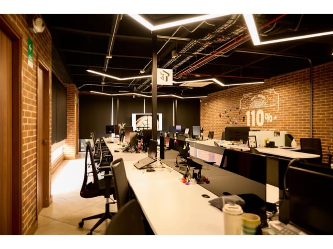 Oficina en arriendo en El Poblado, Medellín, 120 m² · foto 10 de 24