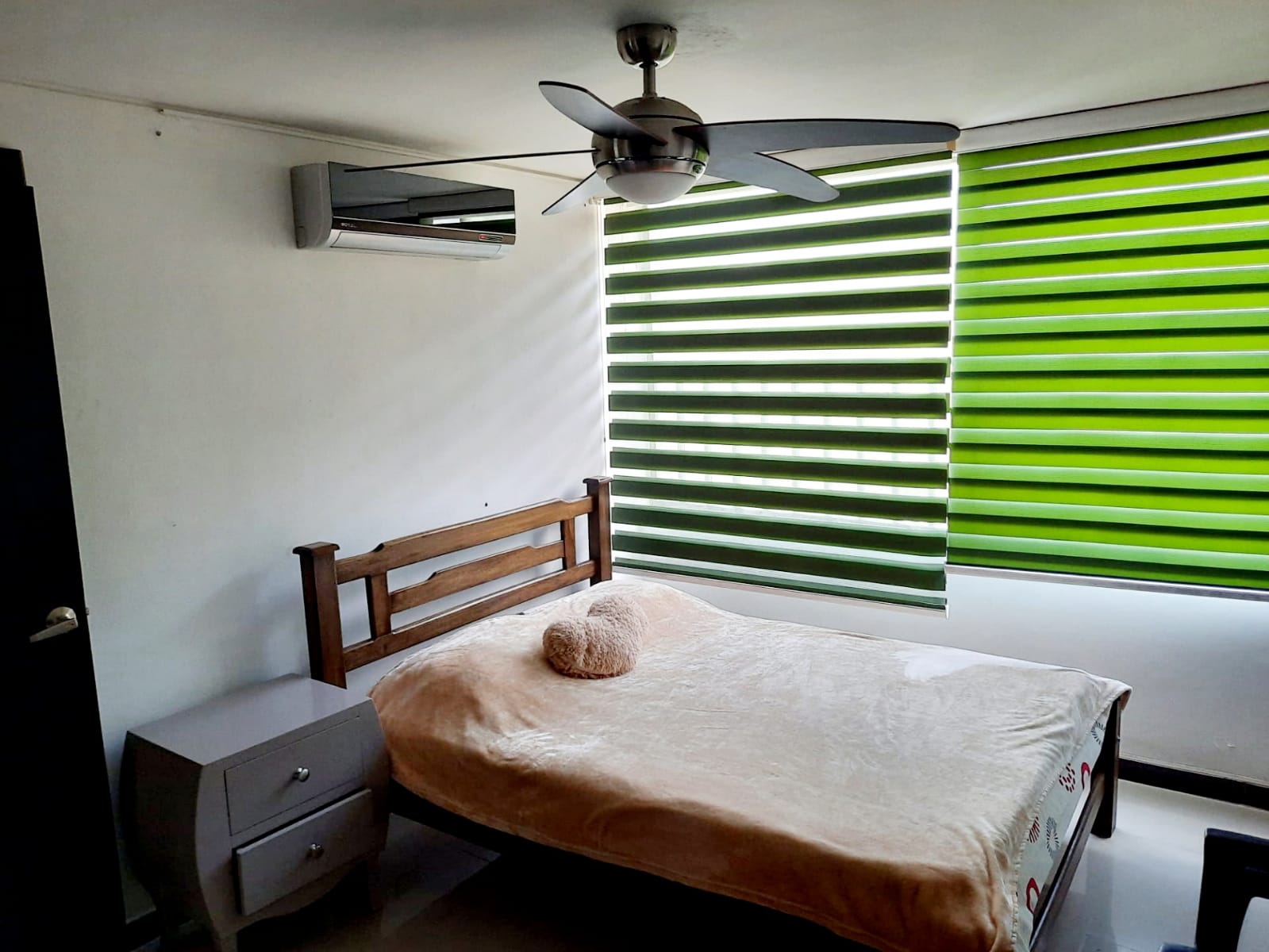 Apartamento en venta en Rodadero, Santa Marta · foto 5 de 8