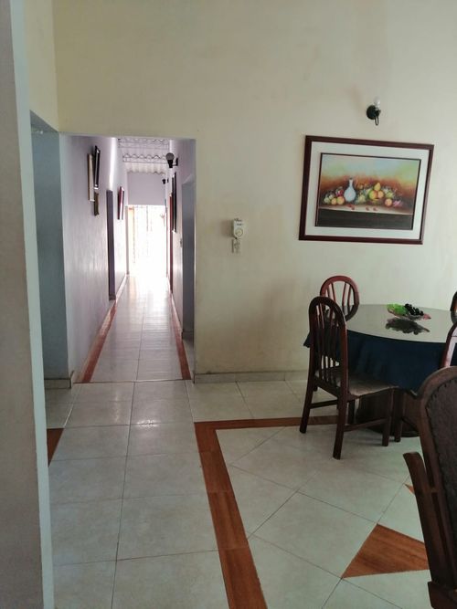 Casa de 4 alcobas en venta en Bonda Sector Masinga, Santa Marta, 285 m² · foto 2 de 12