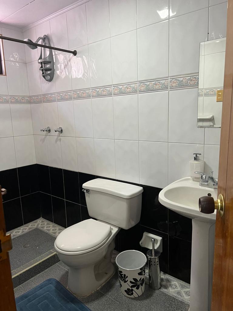 Casa en venta en Lago Del Dulzina, Santa Marta · foto 9 de 11