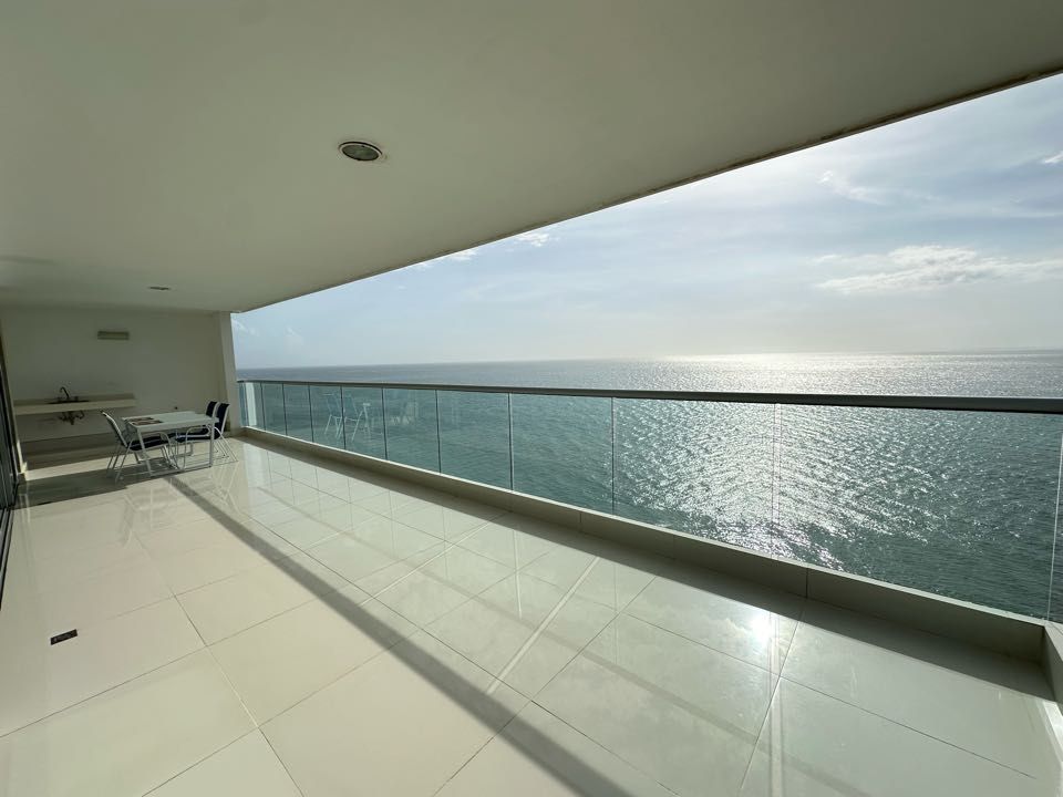 Apartamento en venta en Urbanizacion Salguero, Santa Marta · foto 2 de 14