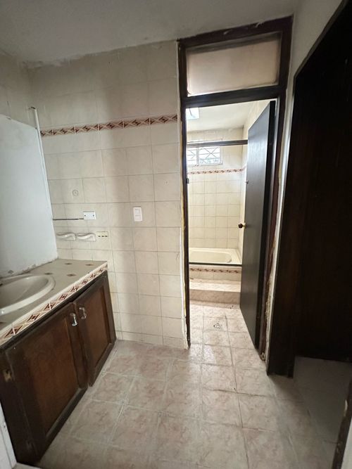 Casa de 5 alcobas en venta en Villa Olimpica Simon Bolivar, Santa Marta, 281 m² · foto 8 de 13