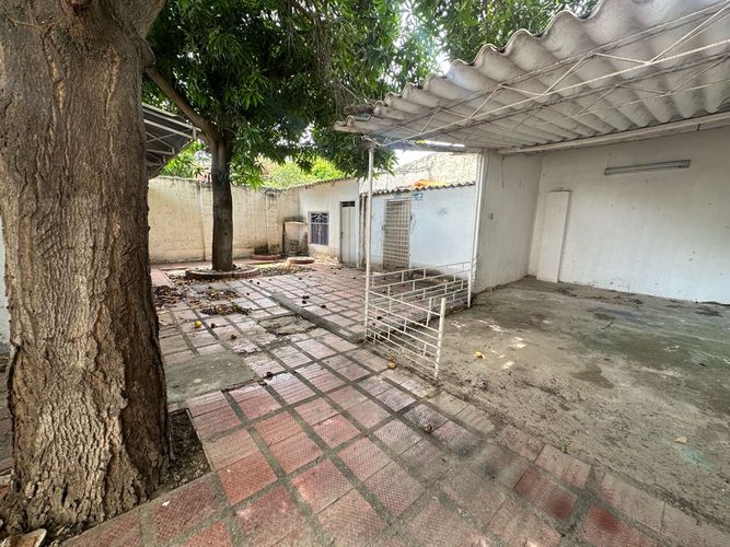 Casa de 5 alcobas en venta en Villa Olimpica Simon Bolivar, Santa Marta, 281 m² · foto 13 de 13