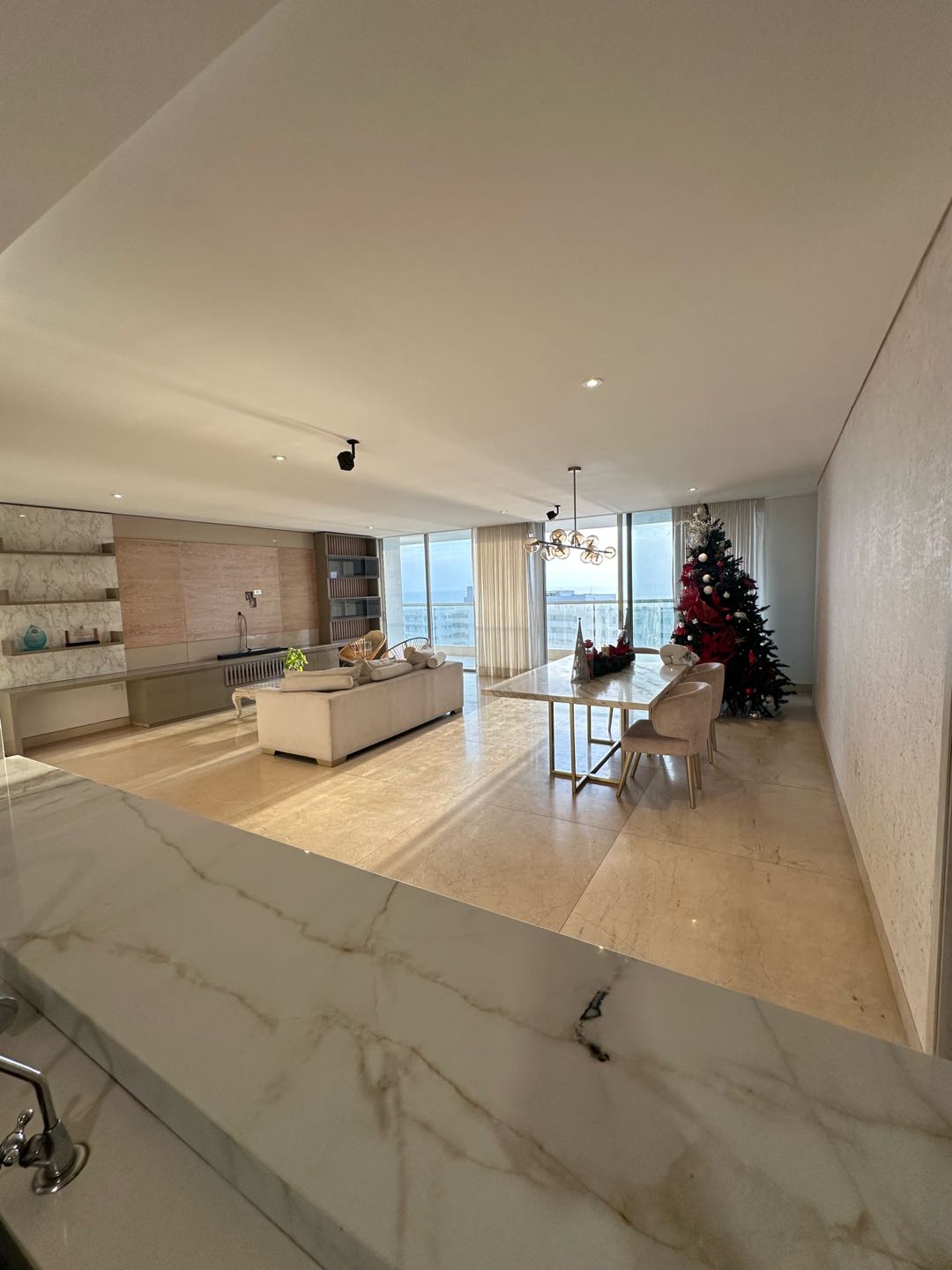 Apartamento en venta en Riomar, Santa Marta · foto 3 de 18
