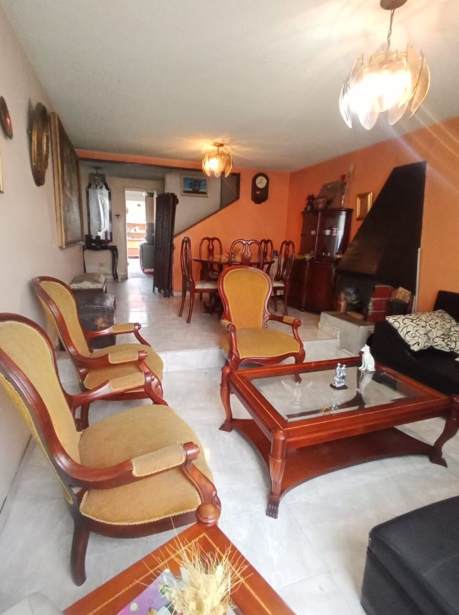 Casa en venta en Kennedy Central, Bogotá · foto 2 de 7