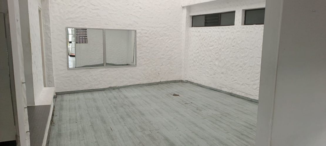 Casa de 13 alcobas en venta en Avenida 30 De Agosto, Pereira, 1750 m² · foto 12 de 19