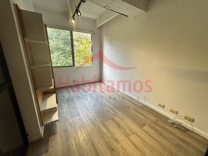 Apartaestudio en arriendo en Vizcaya, Medellín, 84 m² · foto 8 de 15