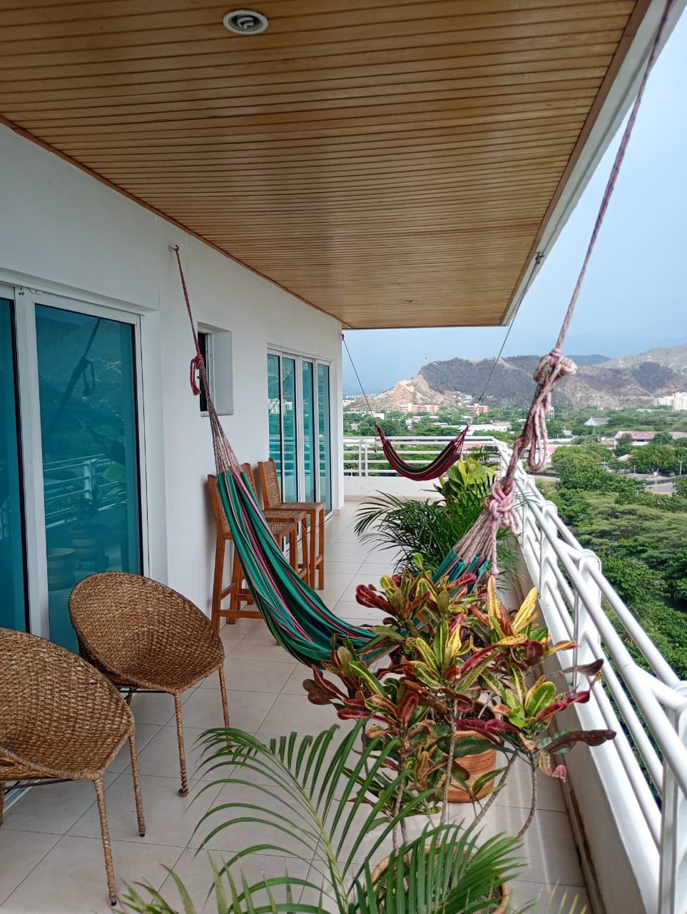 Apartamento en venta en Riomar, Santa Marta · foto 3 de 14