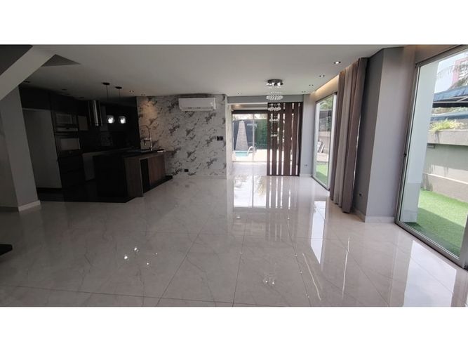 Casa de 4 alcobas en venta en Conjunto Residencial Villa Campestre, Puerto Colombia, 350 m² · foto 4 de 24