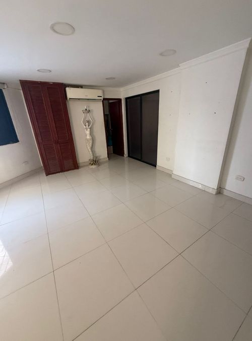 Oficina en arriendo en Centro, Santa Marta, 100 m² · foto 2 de 6