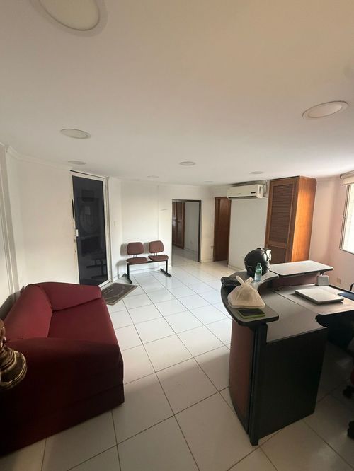 Oficina en arriendo en Centro, Santa Marta, 100 m² · foto 3 de 6
