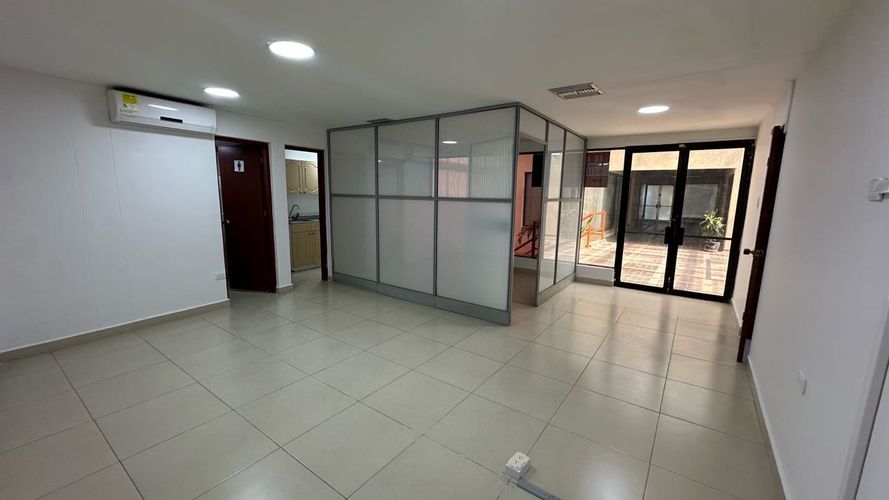 Oficina en arriendo en Centro, Santa Marta, 43 m² · foto 8 de 14