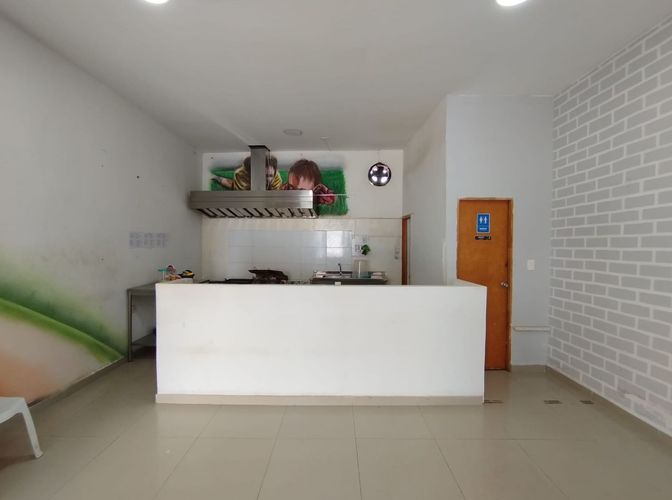 Local en venta en Urbanizacion Parques De Bolivar Iii, Santa Marta, 45 m² · foto 2 de 6