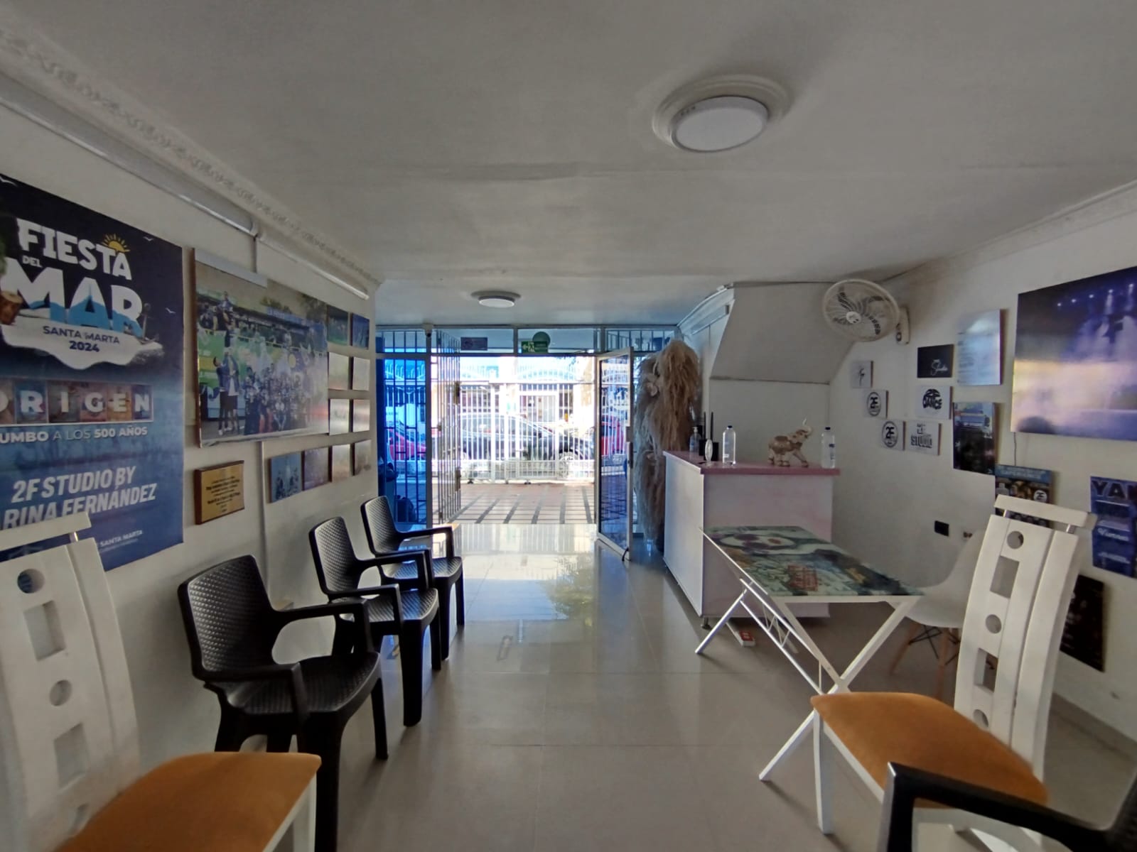 Retail space for rent in Los alcazares, Santa marta