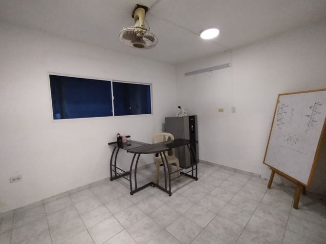 Local en arriendo en Los Alcazares, Santa Marta, 289 m² · foto 4 de 8
