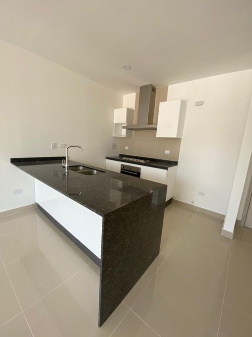Apartamento de 2 alcobas en venta en Riomar, Santa Marta, 105 m² · foto 4 de 7