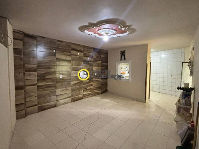 Casa de 3 alcobas en venta en Centro, Girón, 48 m² · foto 3 de 10