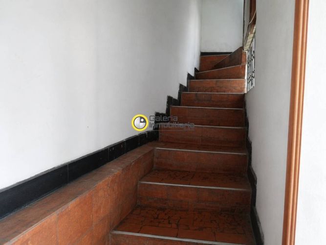 Casa de 3 alcobas en venta en Centro, Girón, 48 m² · foto 8 de 10