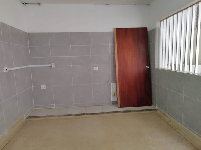 Local en arriendo en San Jose Obrero, Bello, 130 m² · foto 12 de 16