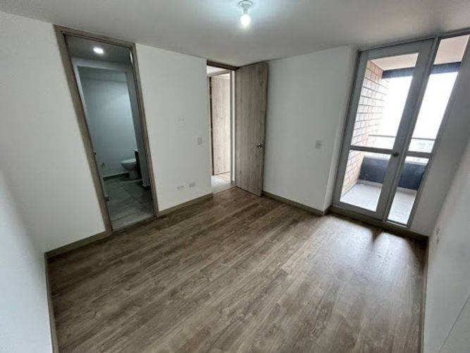 Apartamento de 3 alcobas en venta en Aves Maria, Sabaneta, 76 m² · foto 13 de 24