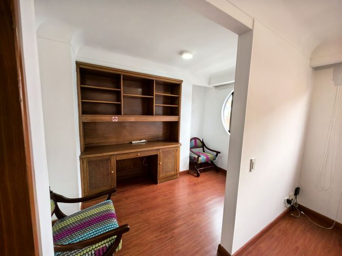 Apartamento de 3 alcobas en venta en Chico, Bogotá, 300 m² · foto 6 de 17