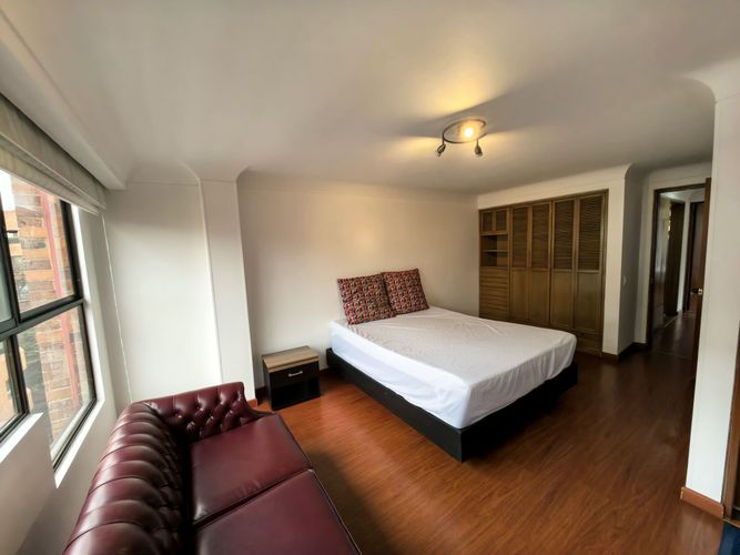 Apartamento de 3 alcobas en venta en Chico, Bogotá, 300 m² · foto 8 de 17