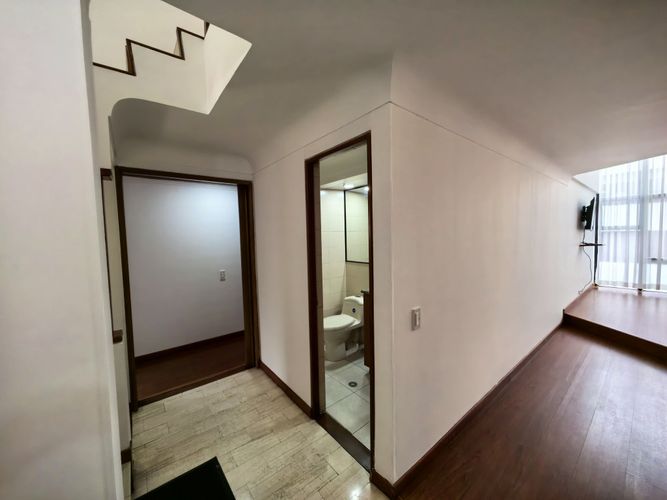 Apartamento de 3 alcobas en venta en Chico, Bogotá, 300 m² · foto 10 de 17