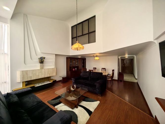 Apartamento de 3 alcobas en venta en Chico, Bogotá, 300 m² · foto 11 de 17