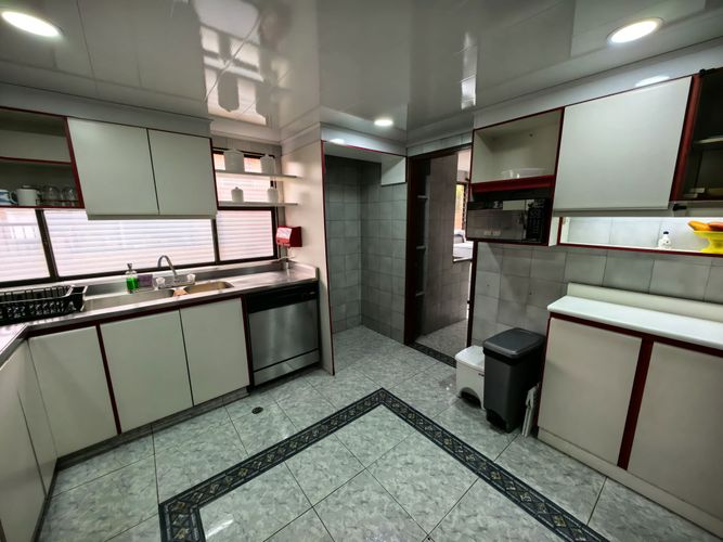 Apartamento de 3 alcobas en venta en Chico, Bogotá, 300 m² · foto 13 de 17