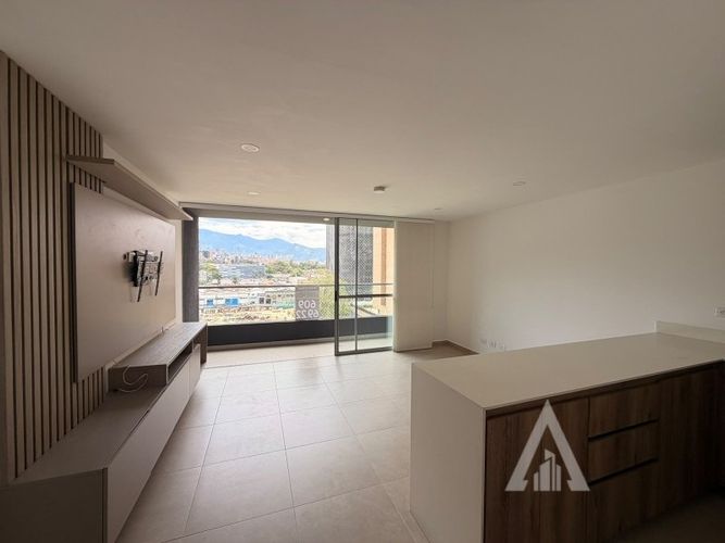 Apartamento de 2 alcobas en arriendo en Ciudad Del Río, Medellín, 86 m² · foto 2 de 12