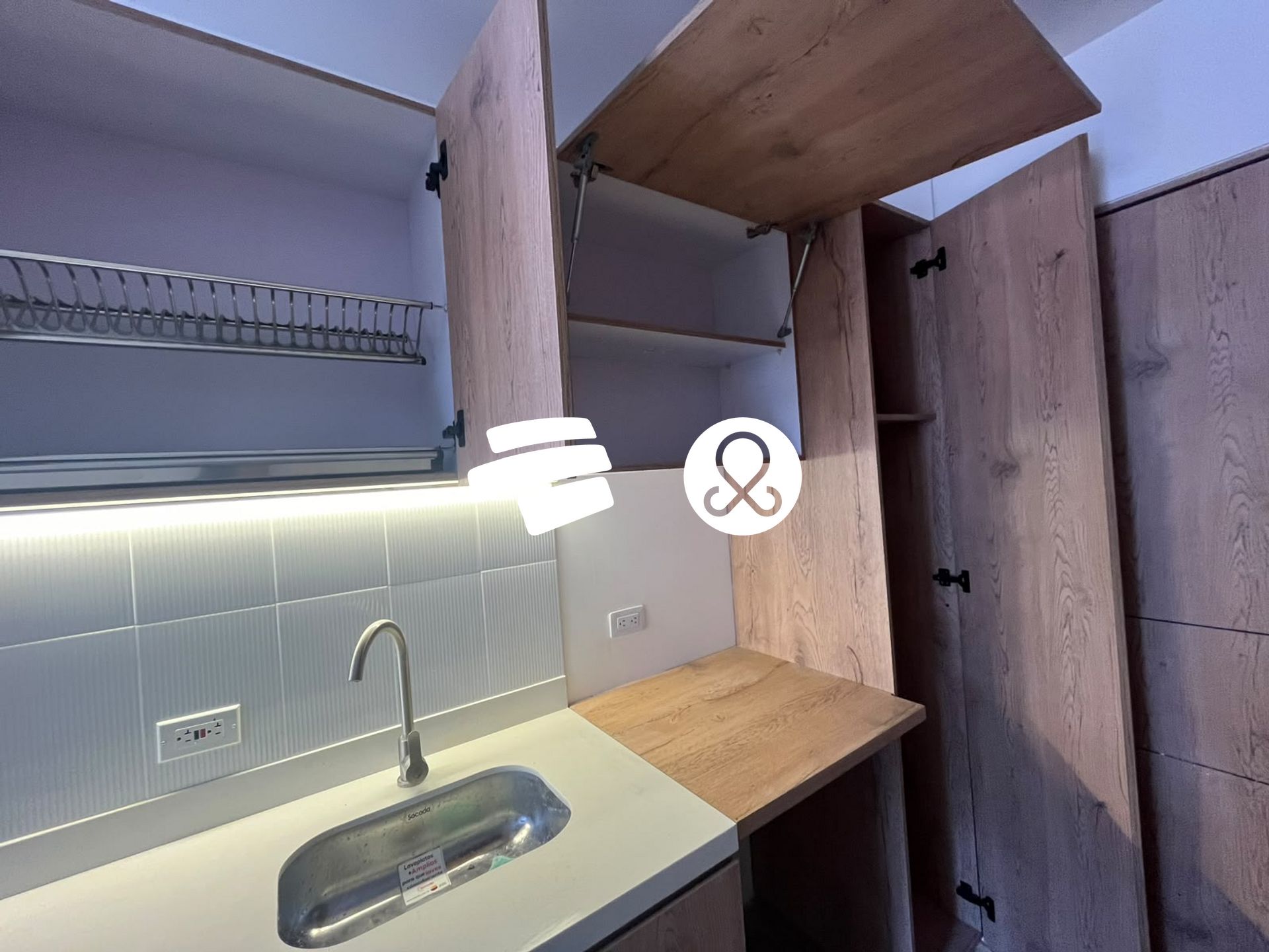 Apartamento en venta en Santa Barbara, Bogotá · foto 3 de 6