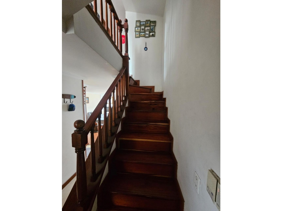 Casa en venta en Colina Campestre, Bogotá · foto 4 de 7
