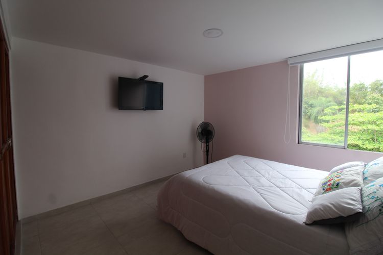 Apartamento de 3 alcobas en venta en Cañaveral, Floridablanca, 106 m² · foto 9 de 15