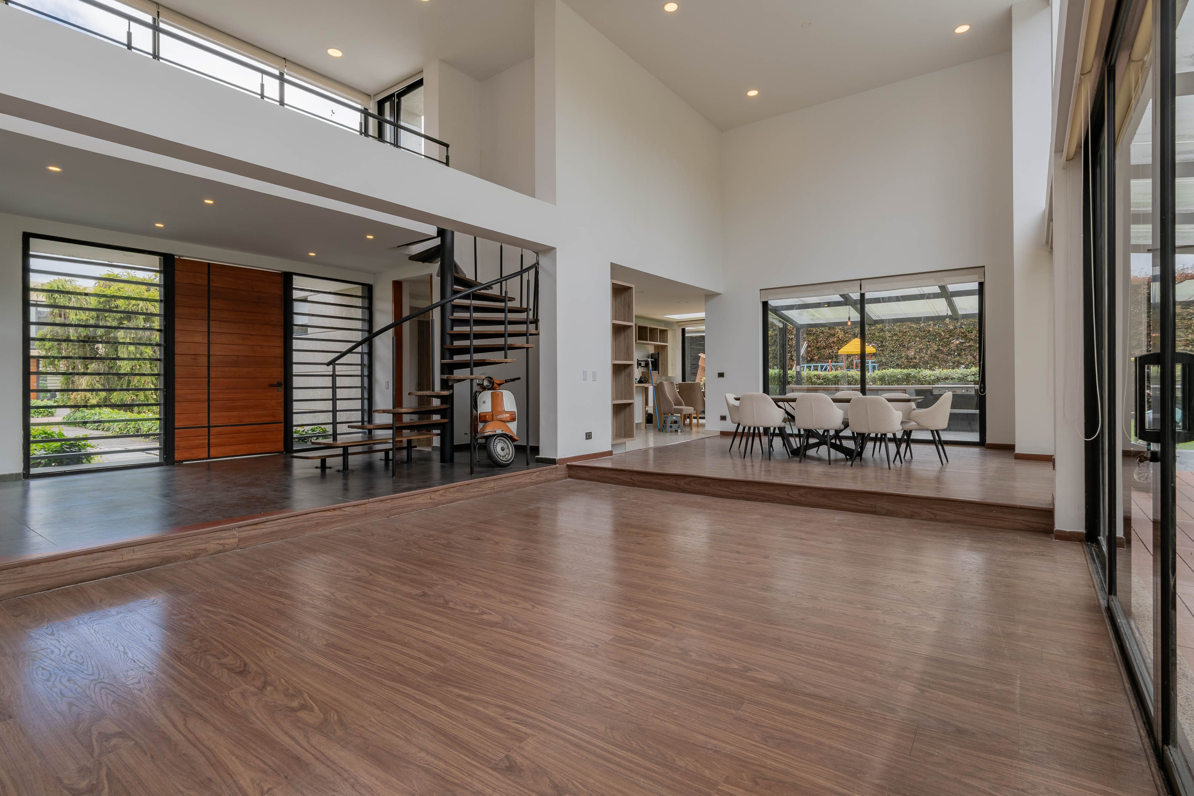 Casa en venta en Guaymaral, Bogotá · foto 2 de 20