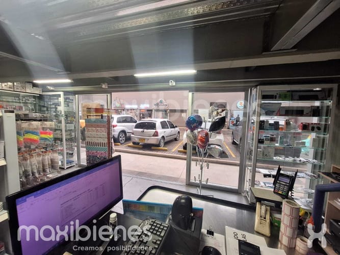Local en venta en Calle Larga, Sabaneta, 84 m² · foto 7 de 10