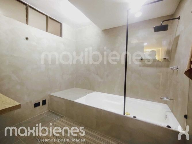Apartamento de 4 alcobas en arriendo en La Florida, Medellín, 400 m² · foto 9 de 24