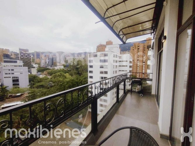 Apartamento de 4 alcobas en arriendo en La Florida, Medellín, 400 m² · foto 12 de 24